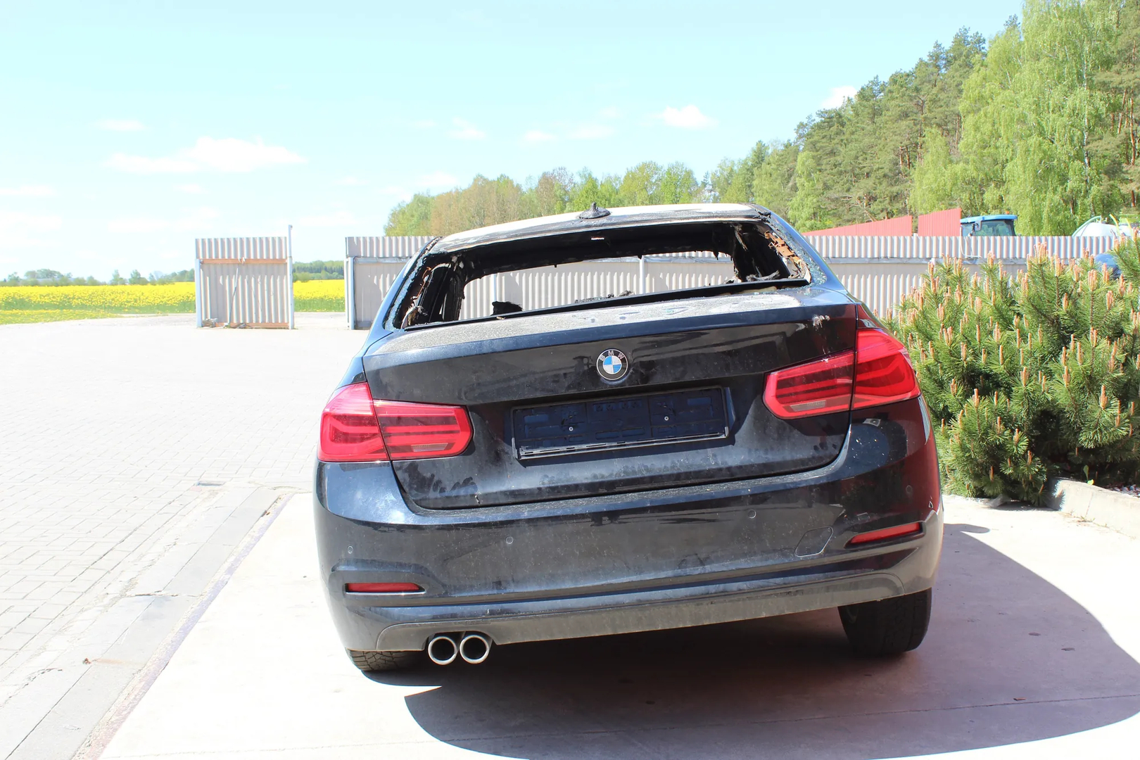 BMW 3 (F30, F80) 320 d 2017 – 4