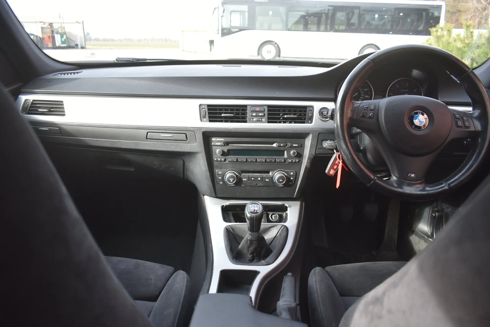 BMW 3 (E90) 325 d 2011 – 11