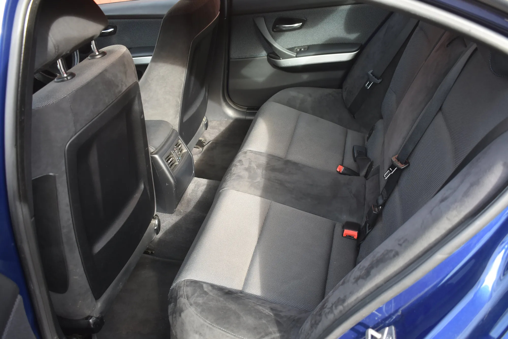 BMW 3 (E90) 325 d 2011 – 10