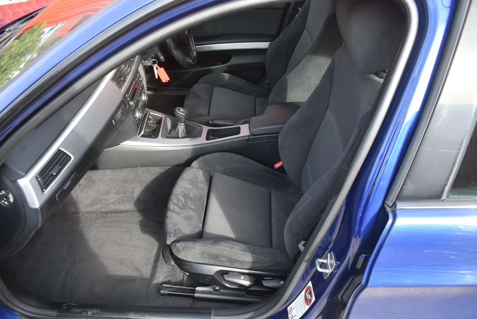 BMW 3 (E90) 325 d 2011 – 9