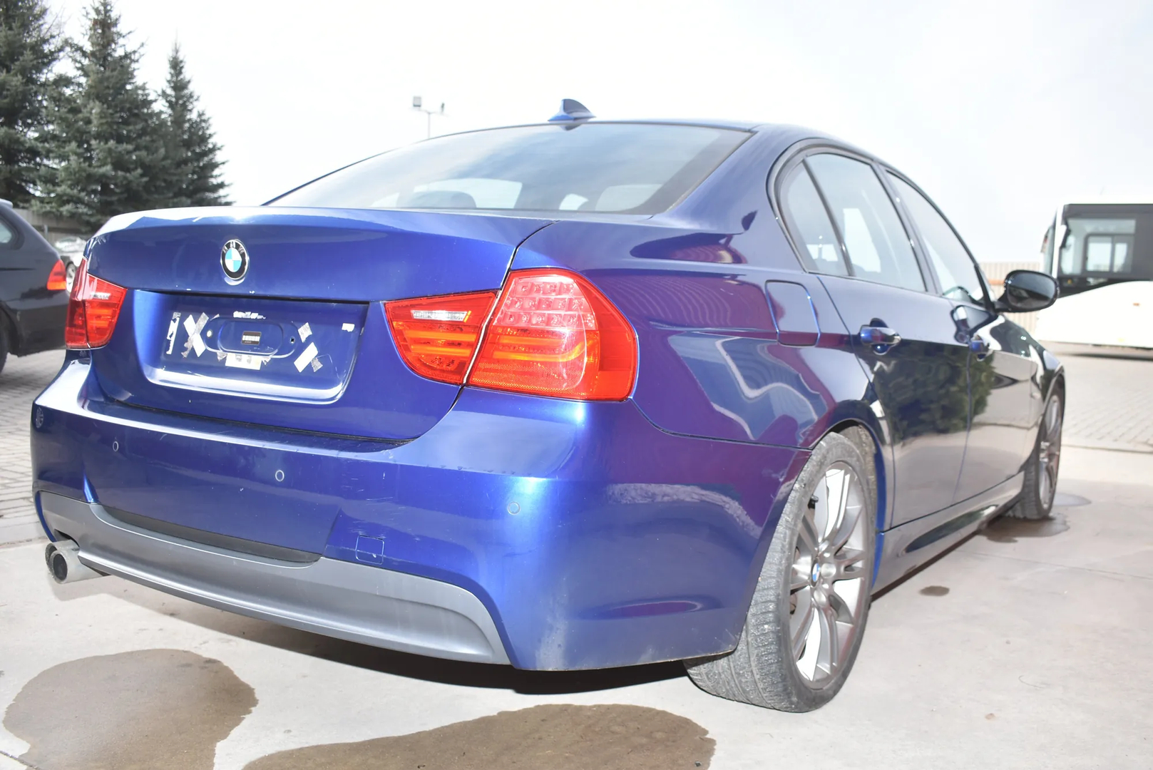 BMW 3 (E90) 325 d 2011 – 6
