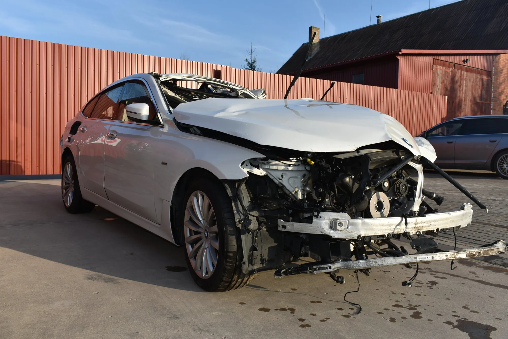 BMW 6 Gran Turismo (G32) (2017 - -) 640 i 2018 – 7