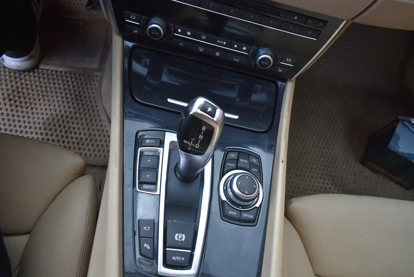 BMW 5 Gran Turismo (F07) 530 d 2010 – 10