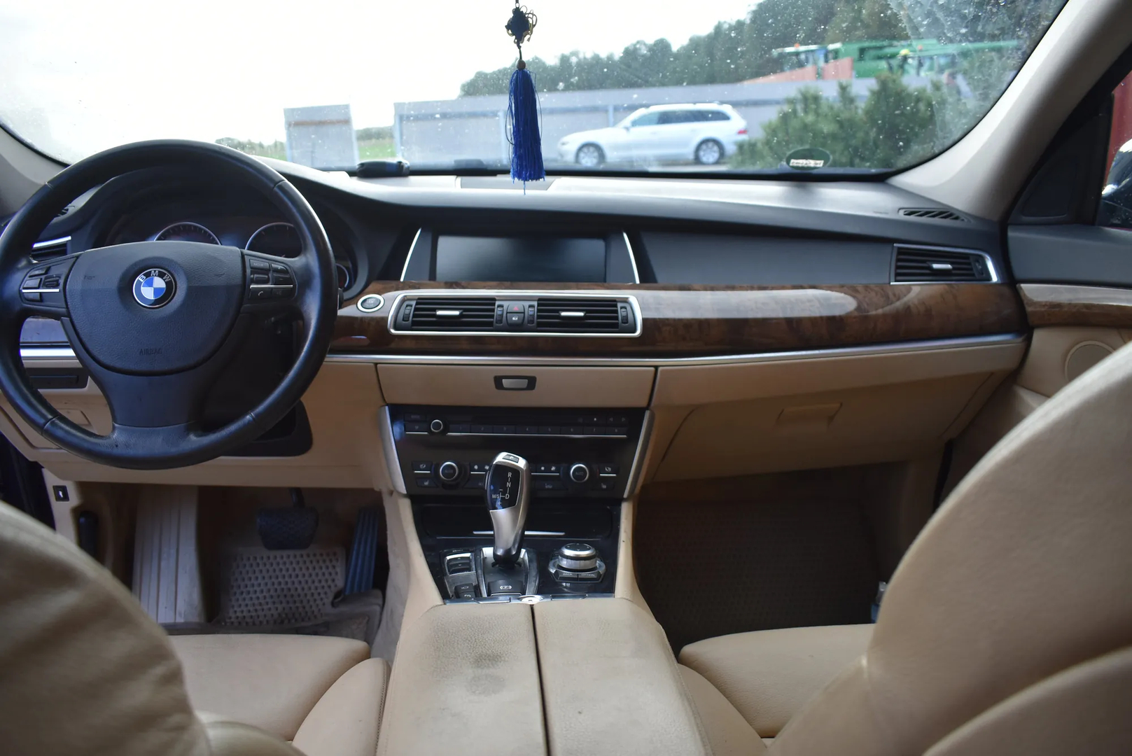 BMW 5 Gran Turismo (F07) 530 d 2010 – 8
