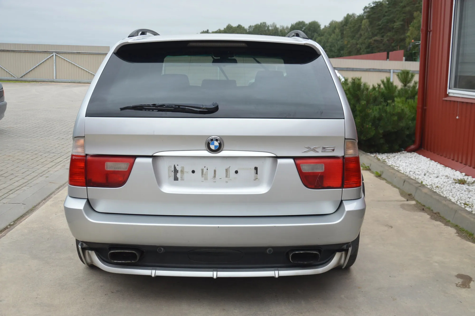 BMW X5 (E53) 4.6 is 2003 – 7