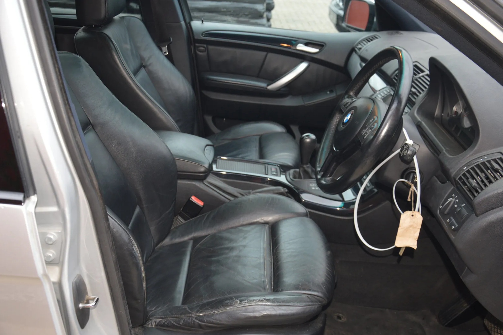 BMW X5 (E53) 4.6 is 2003 – 10