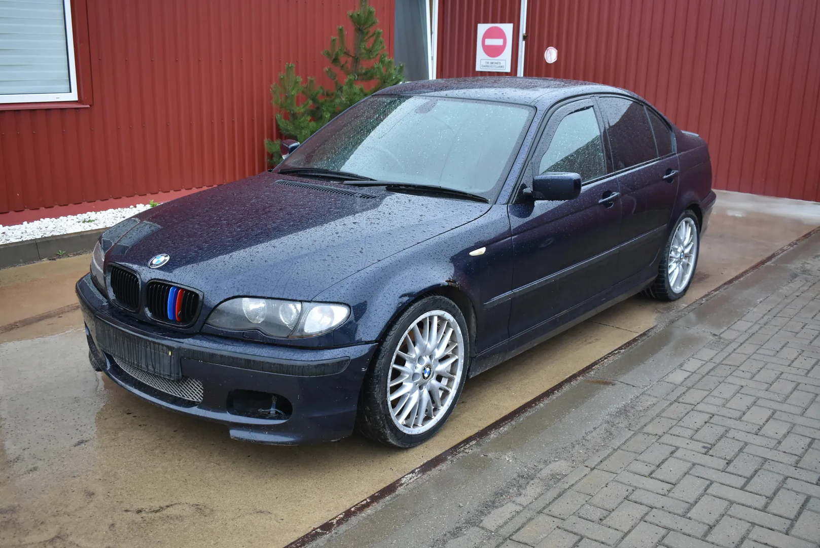 BMW 3 (E46) 330 d 2001 – 3