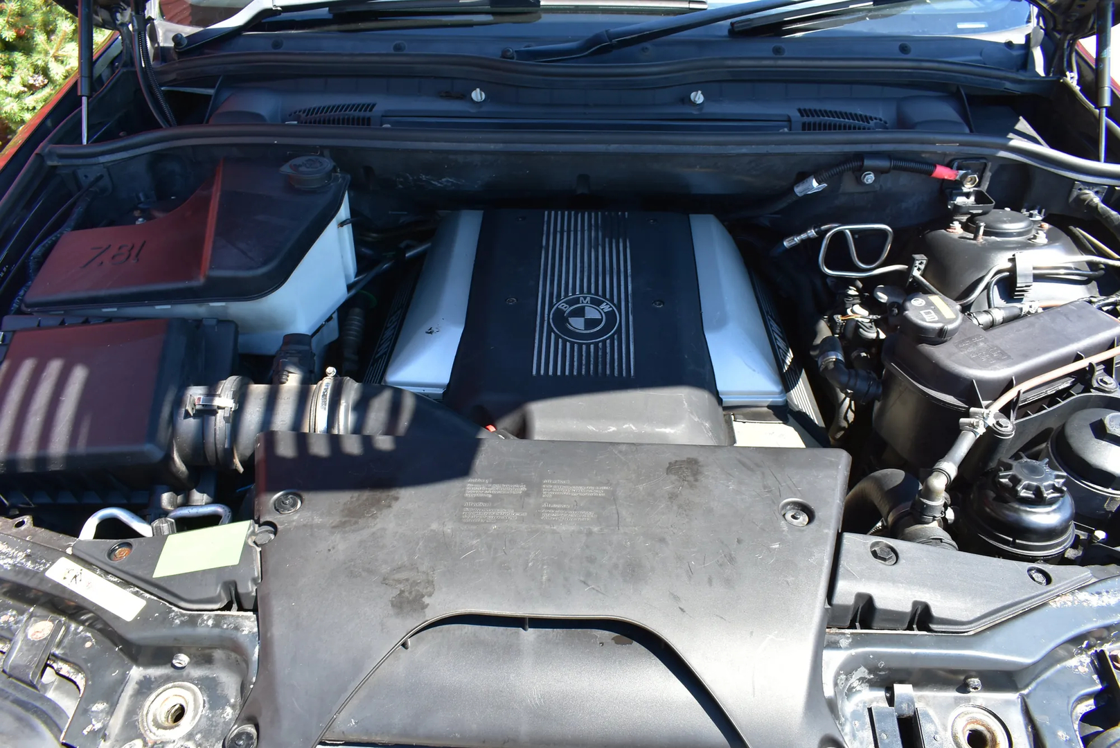 BMW X5 (E53) 4.6 is 2003 – 7