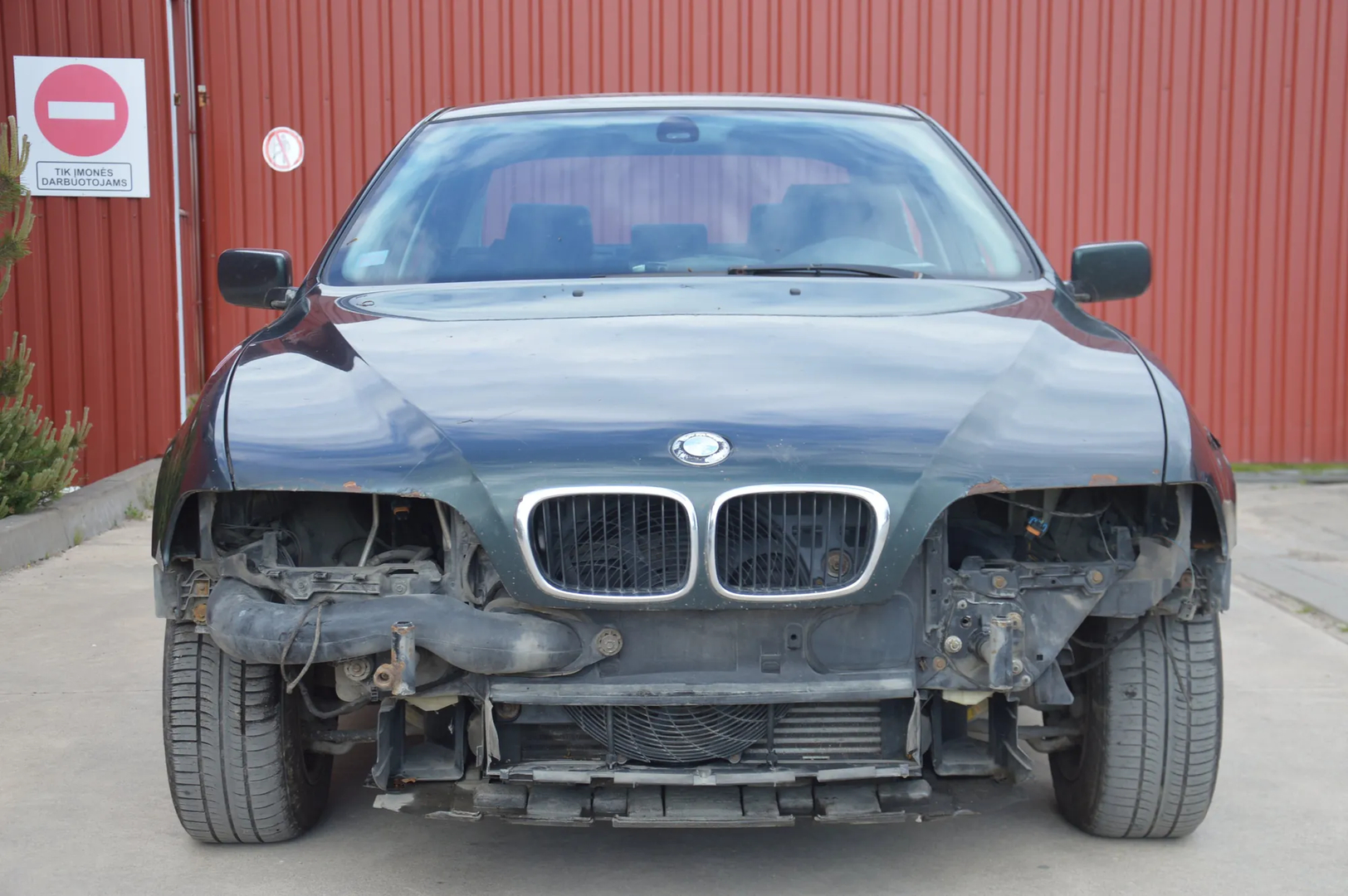 BMW 5 (E39) 525 d 2003