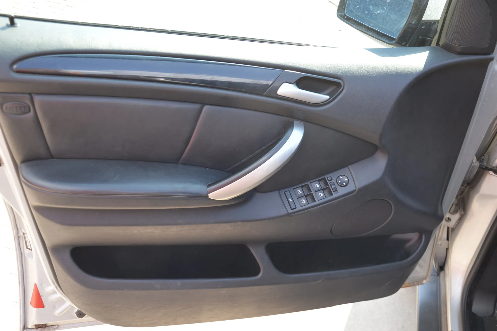 BMW X5 (E53) 4.6 is 2002 – 10