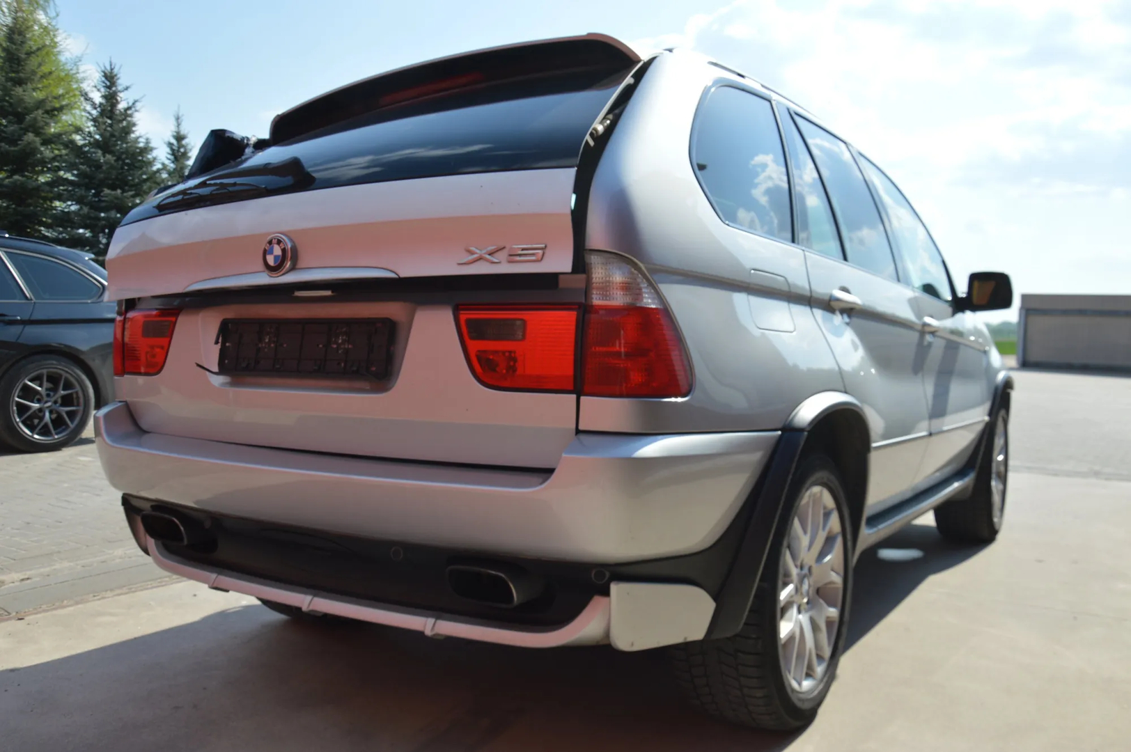 BMW X5 (E53) 4.6 is 2002 – 7