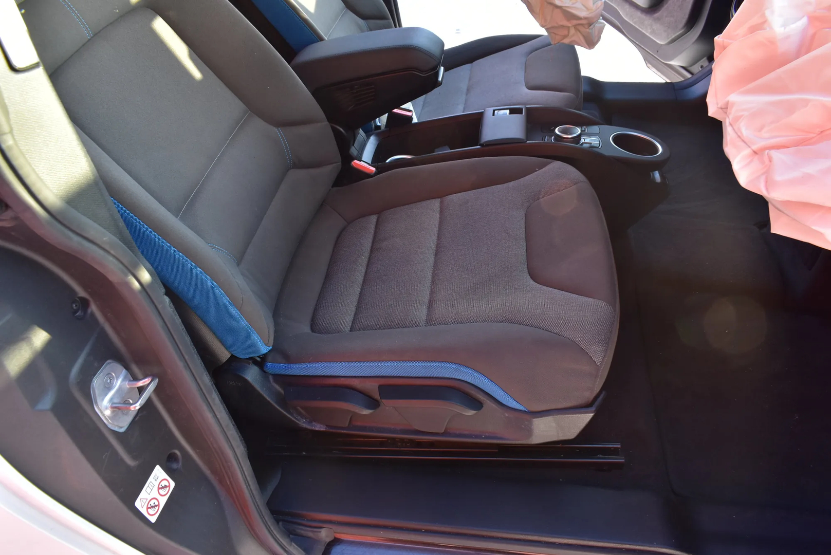 BMW i3 (I01) Electric 2019 – 14