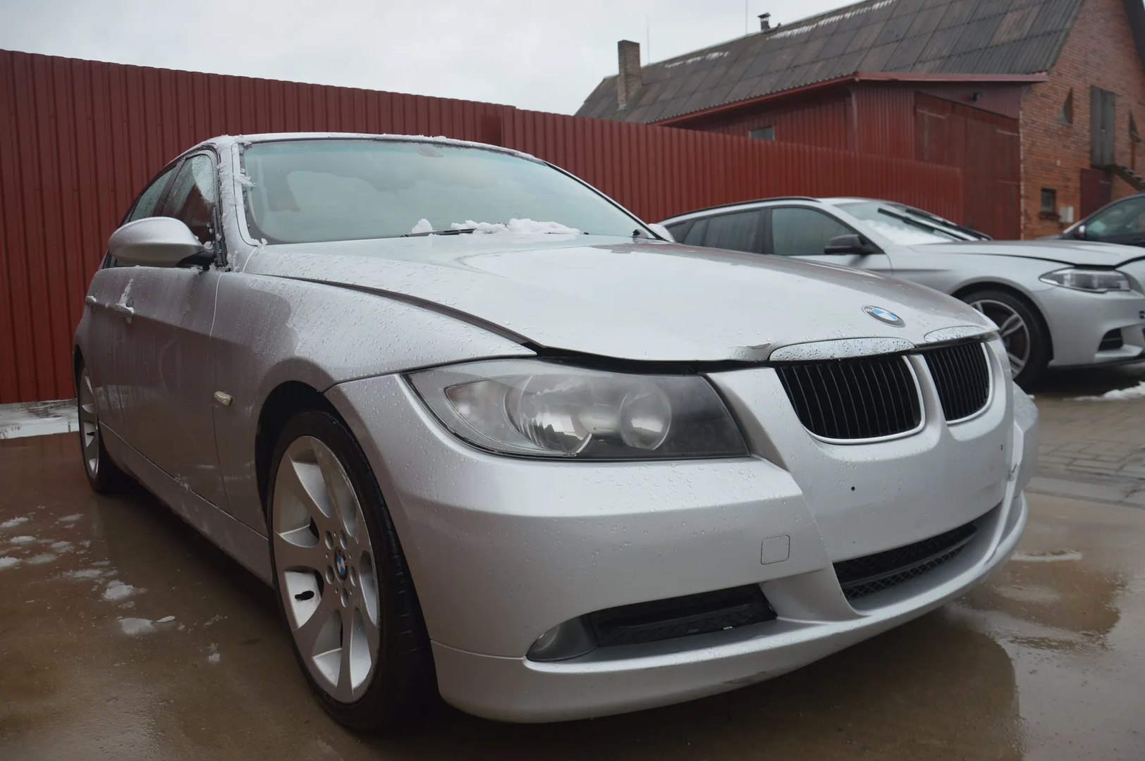 BMW 3 (E90) 320 d 2007 – 6