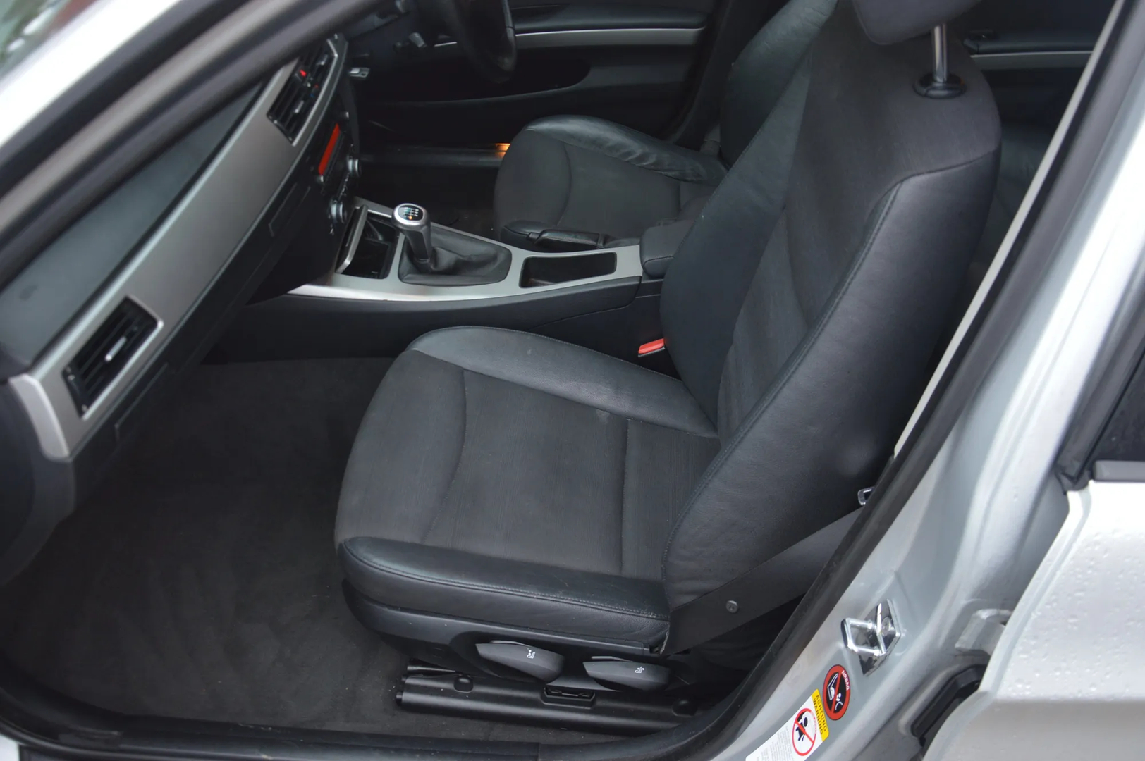 BMW 3 (E90) 320 d 2007 – 8