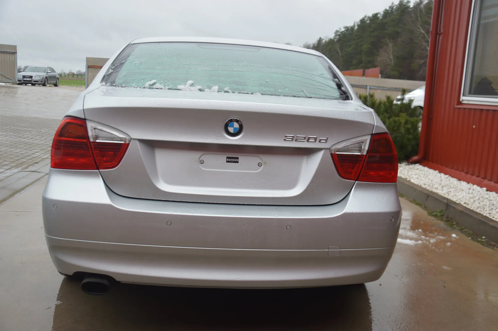 BMW 3 (E90) 320 d 2007 – 4