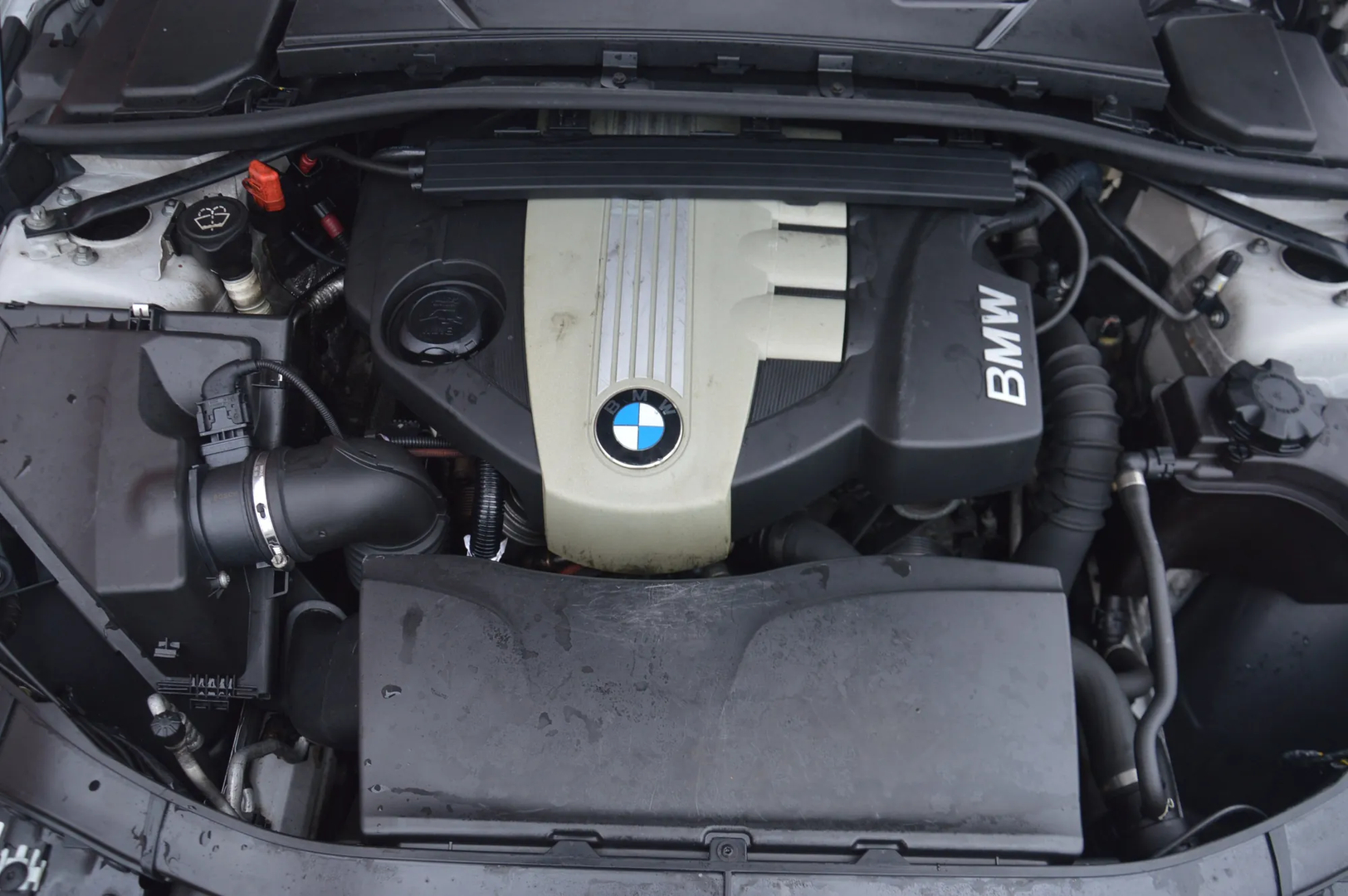 BMW 3 (E90) 320 d 2007 – 7