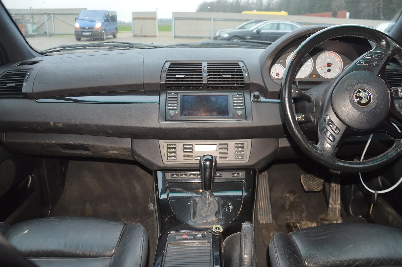 BMW X5 (E53) 4.6 is 2002 – 12