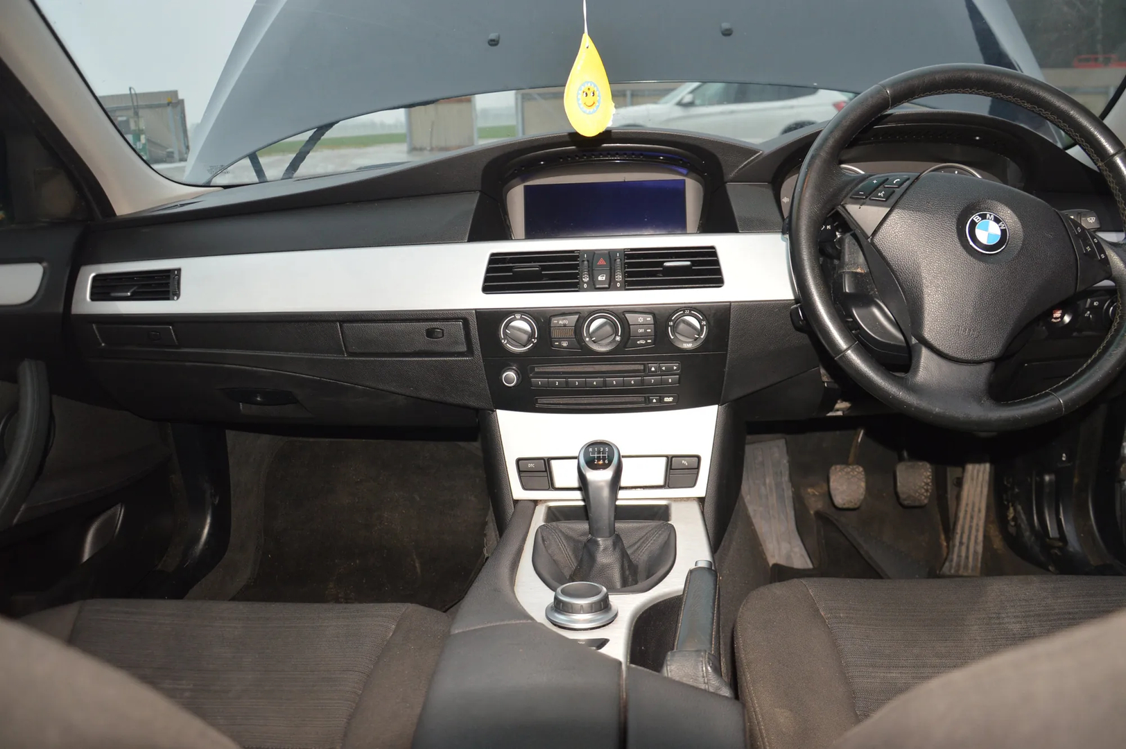 BMW 5 (E60) 520 d 2007 – 9