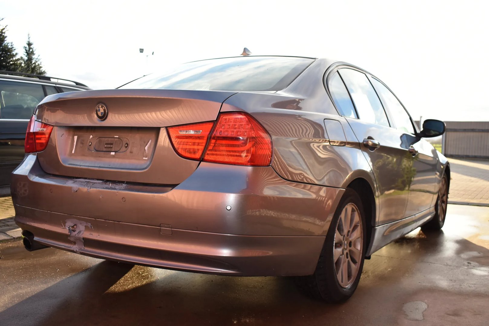 BMW 3 (E90) 318 d 2009 – 5