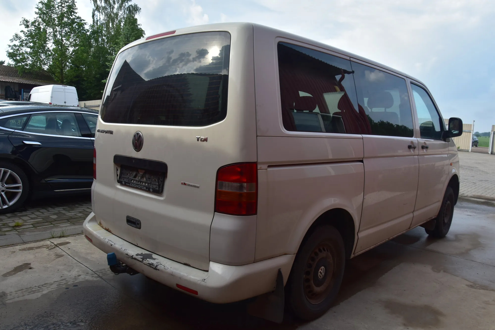 VW TRANSPORTER V (T5) Minibus / passenger 2.5 TDI 2005 – 5