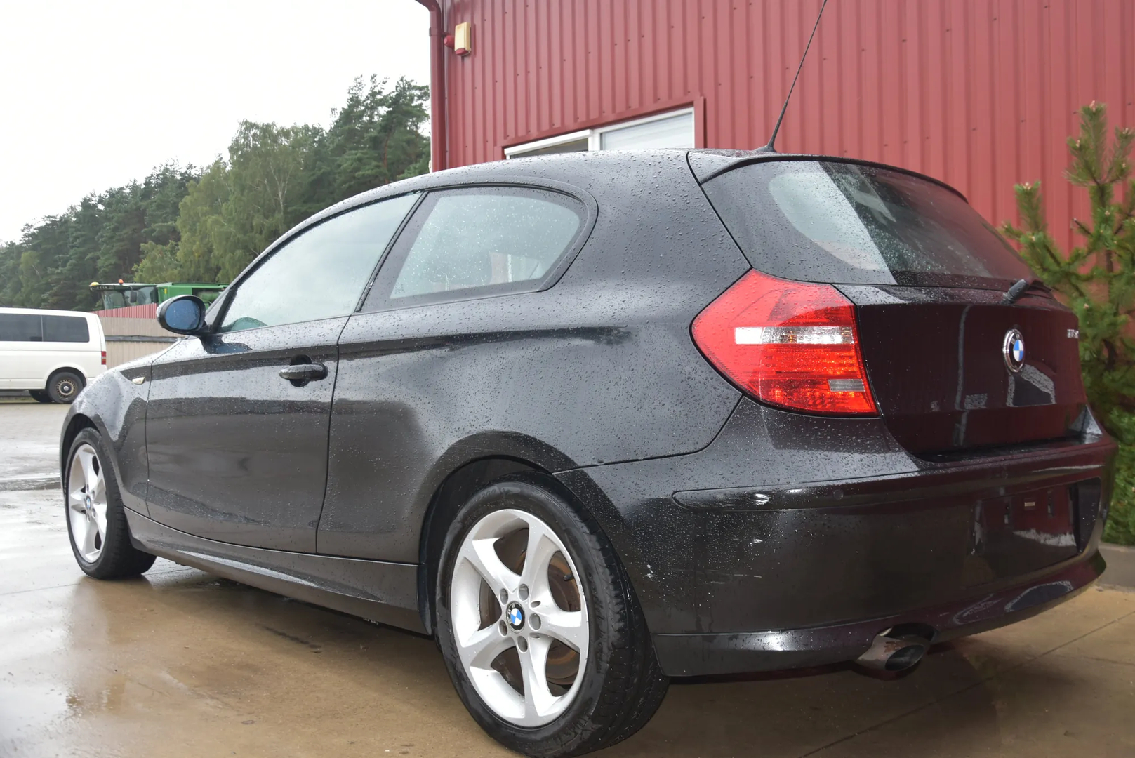 BMW 1 (E81) 118 d 2008 – 3