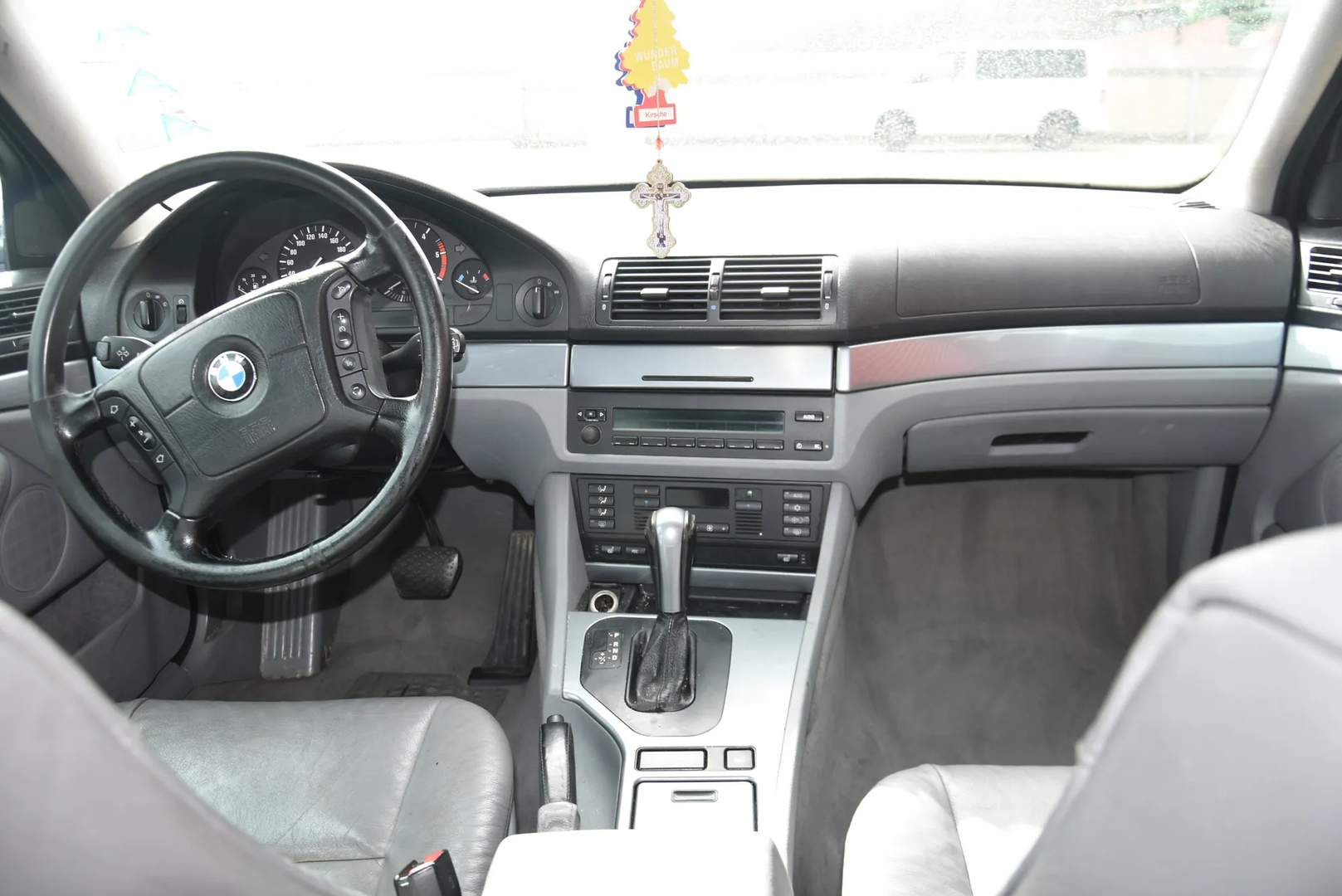 BMW 5 (E39) 525 d 2001 – 10