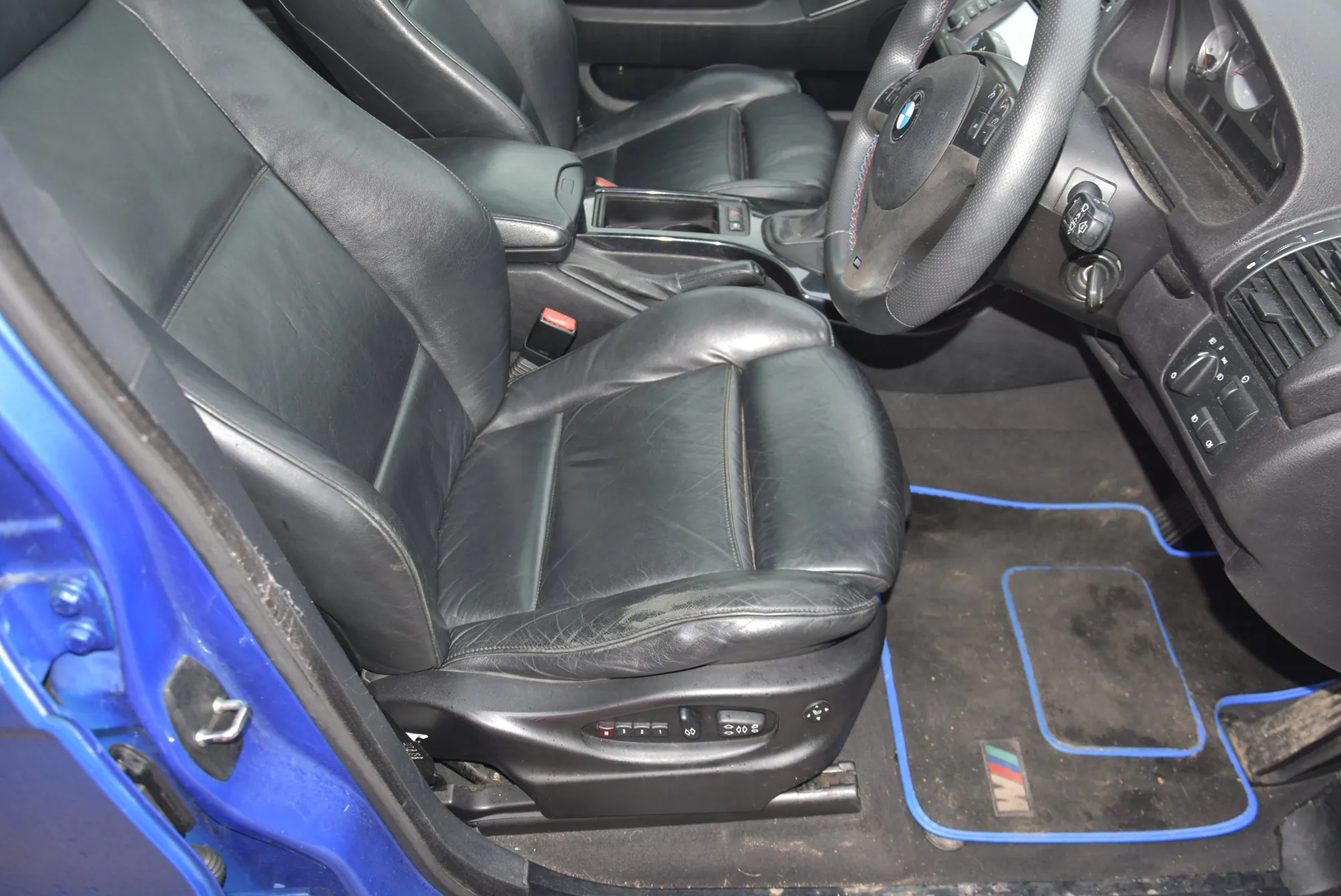 BMW X5 (E53) 4.6 is 2002 – 11