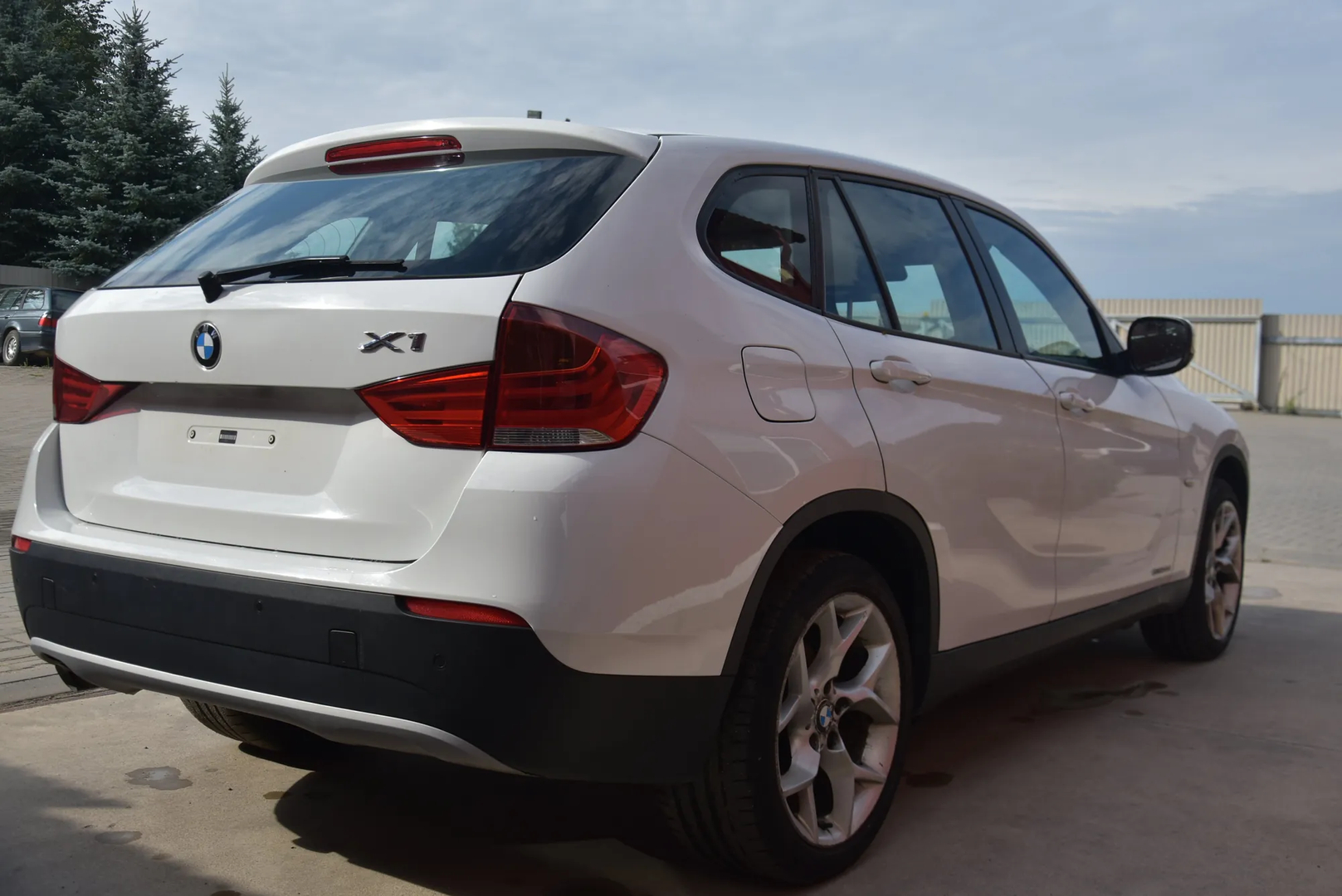 BMW X1 (E84) sDrive 20 d 2009 – 7