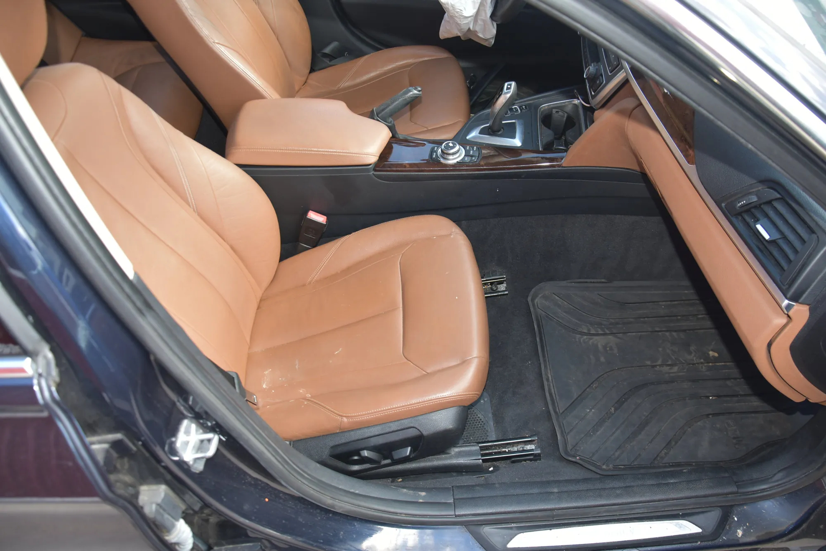 BMW 3 (F30, F80) 328 i xDrive 2013 – 8