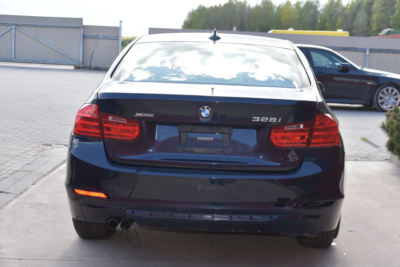 BMW 3 (F30, F80) 328 i xDrive 2013