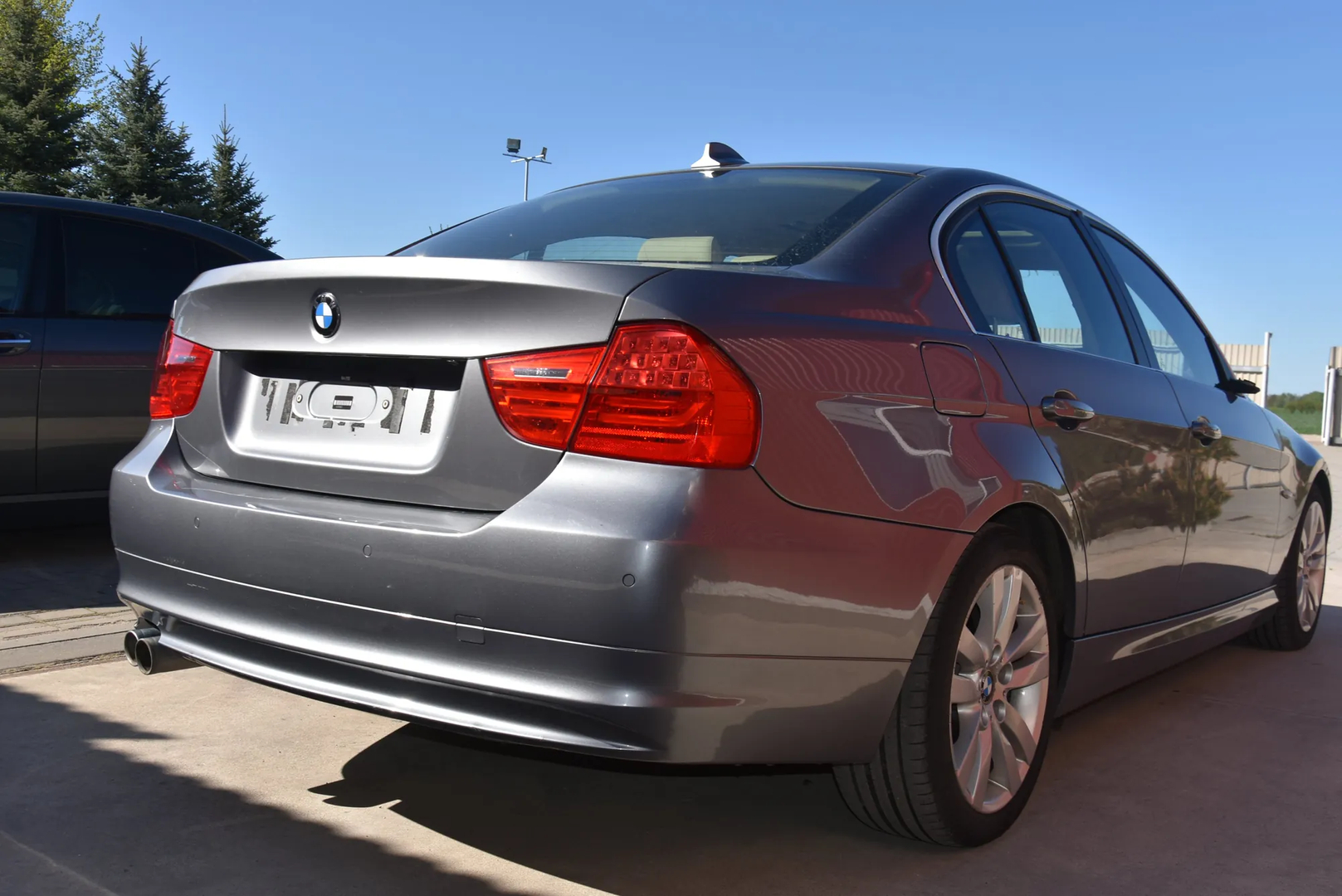 BMW 3 (E90) 330 d 2009 – 5