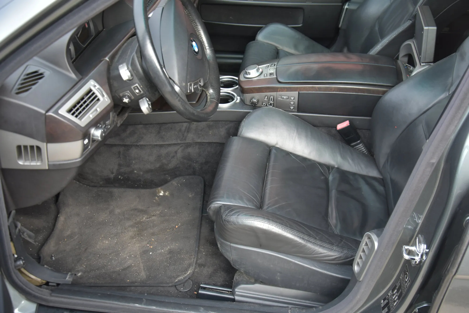 BMW 7 (E65, E66, E67) 745 d 2005 – 8