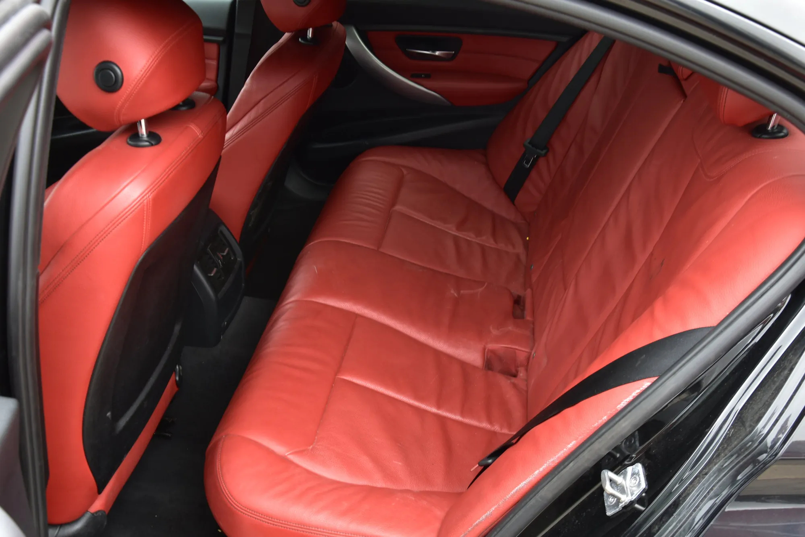 BMW 3 (F30, F80) 330 d xDrive 2013 – 10