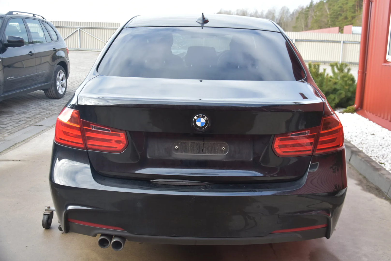 BMW 3 (F30, F80) 330 d xDrive 2014 – 4