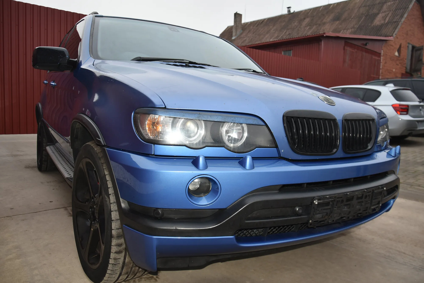 BMW X5 (E53) 4.6 is 2002 – 2