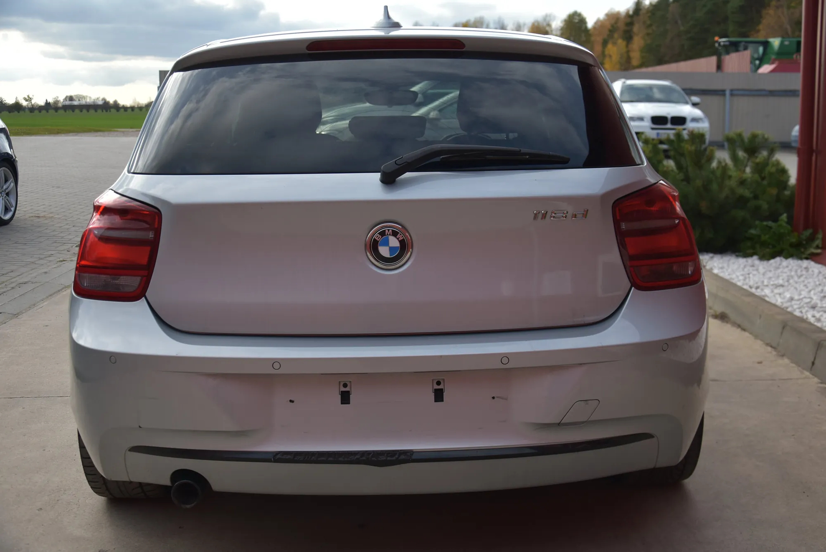 BMW 1 (F20) 118 d 2011 – 6