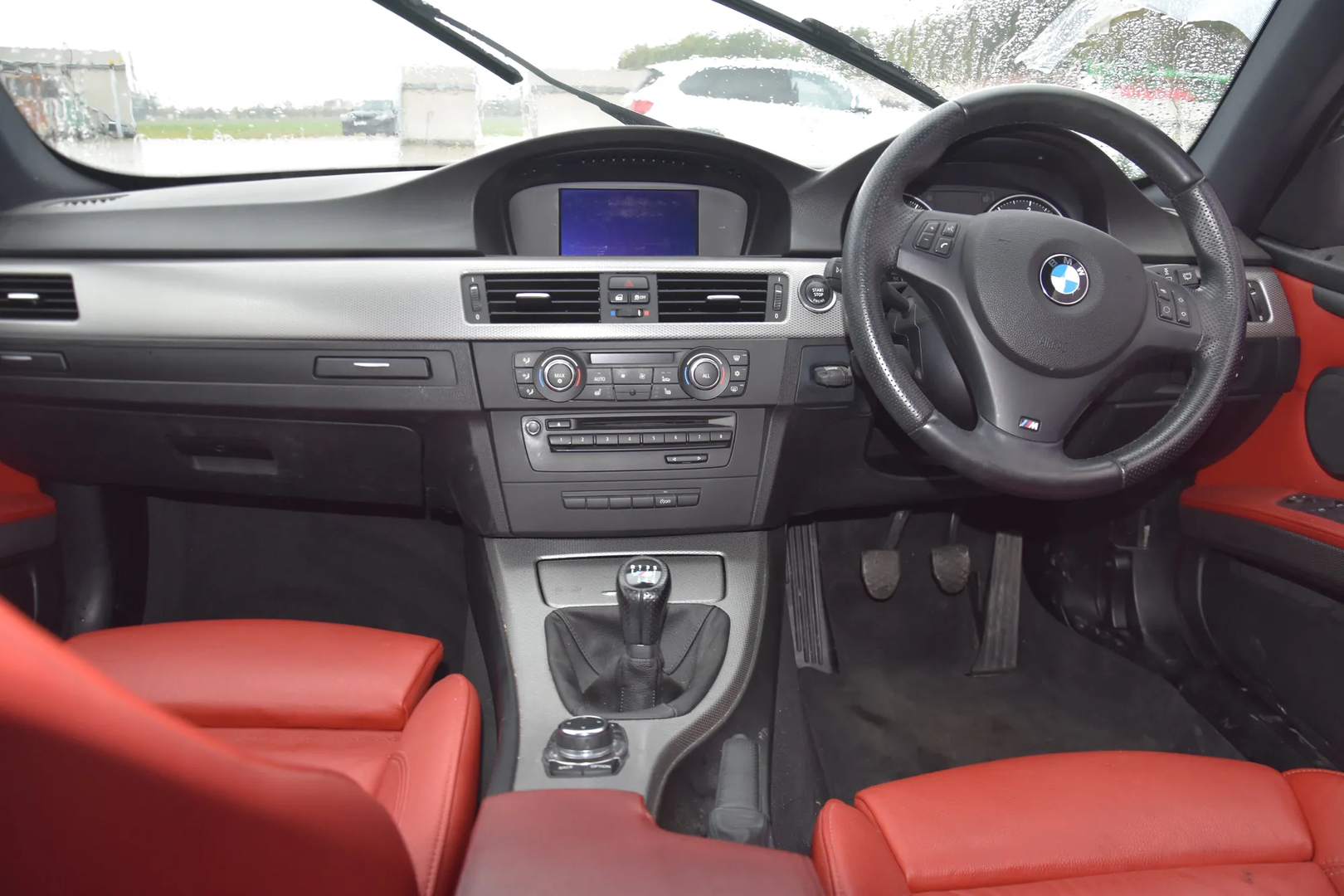BMW 3 Coupe (E92) 320 d 2011 – 7