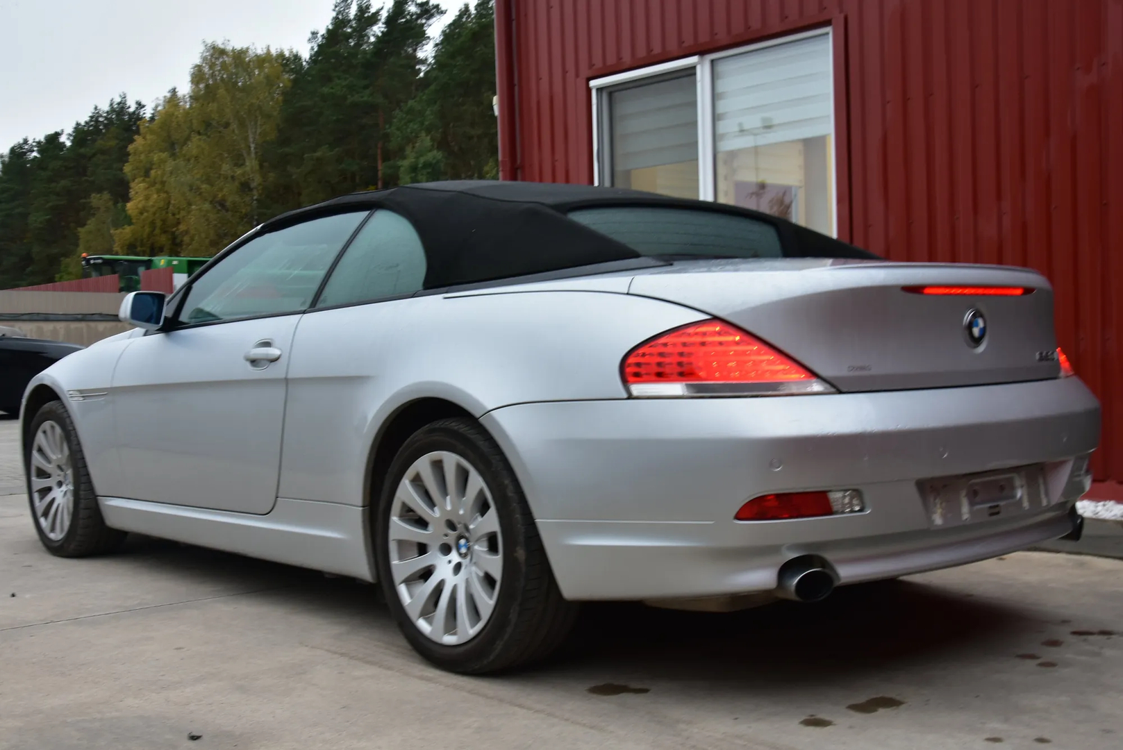 BMW 6 Cabrio (E64) 650 i 2005 – 4