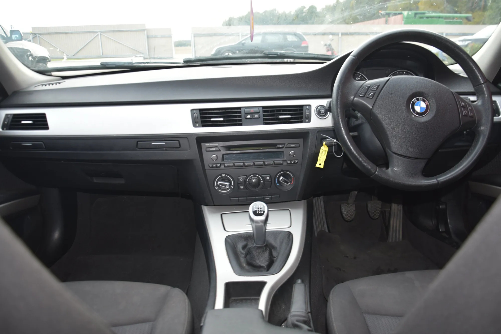 BMW 3 (E90) 316 d 2009 – 5