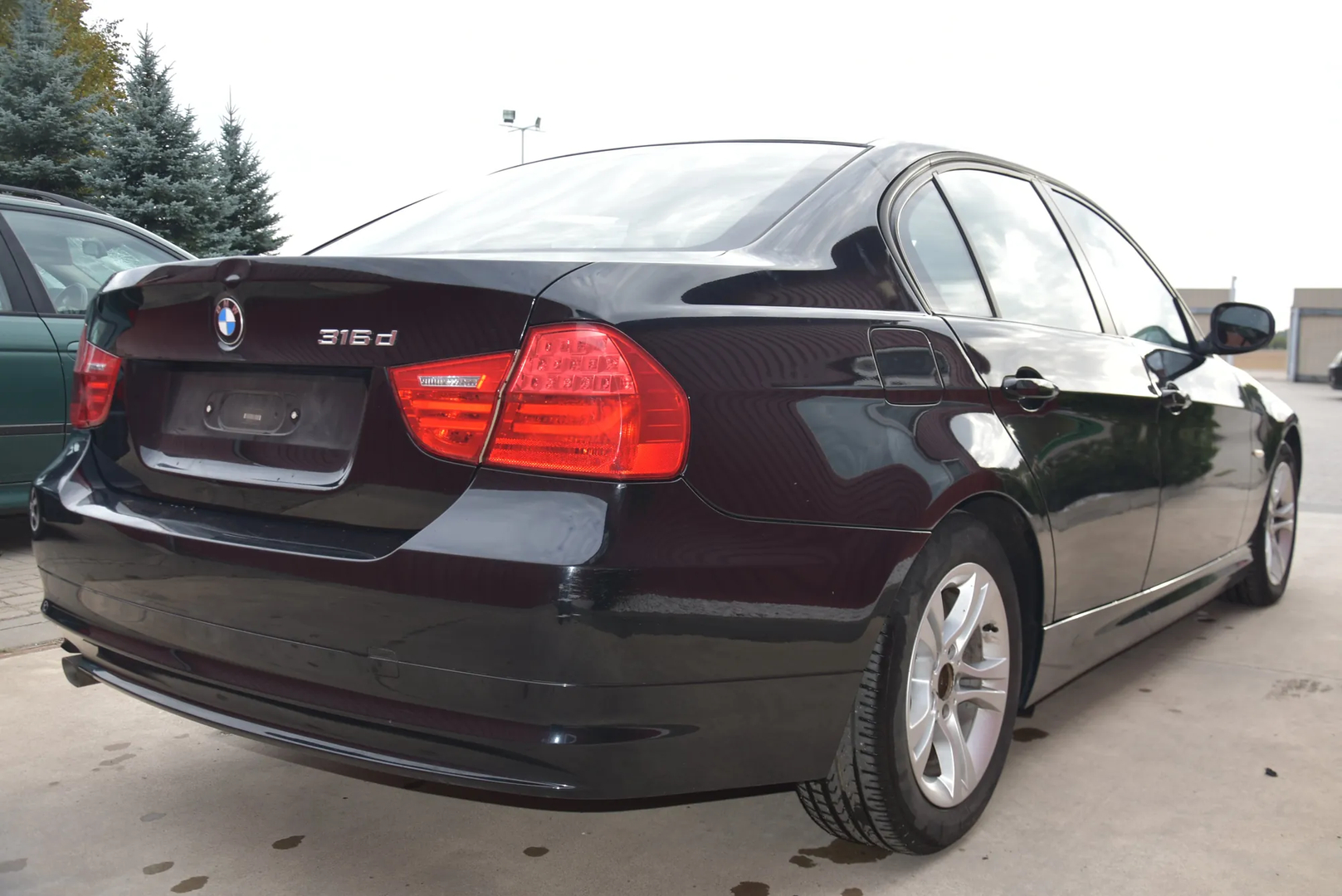 BMW 3 (E90) 316 d 2009 – 3