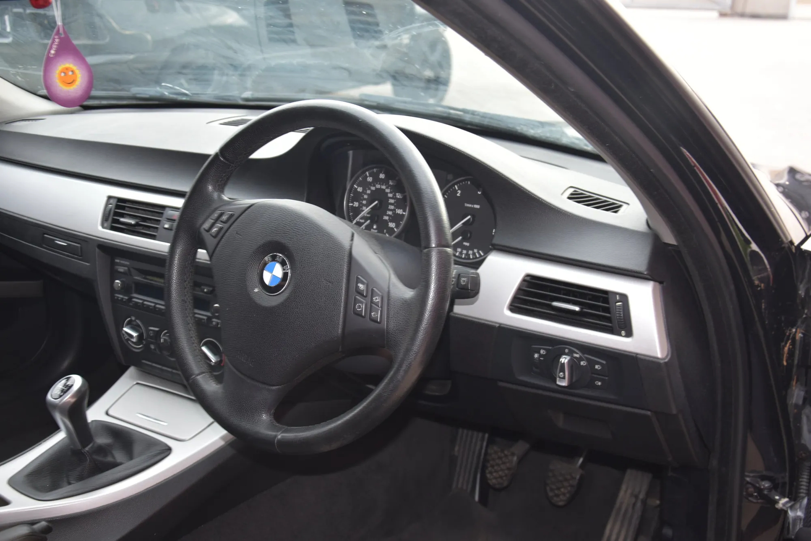 BMW 3 (E90) 316 d 2009 – 4