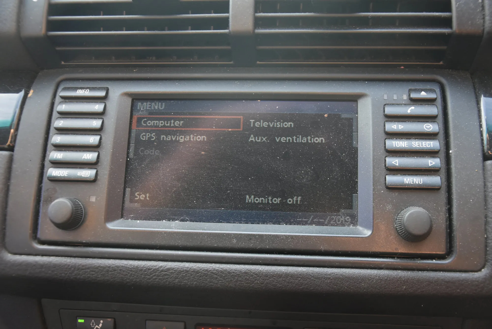BMW X5 (E53) 4.6 is 2002 – 6