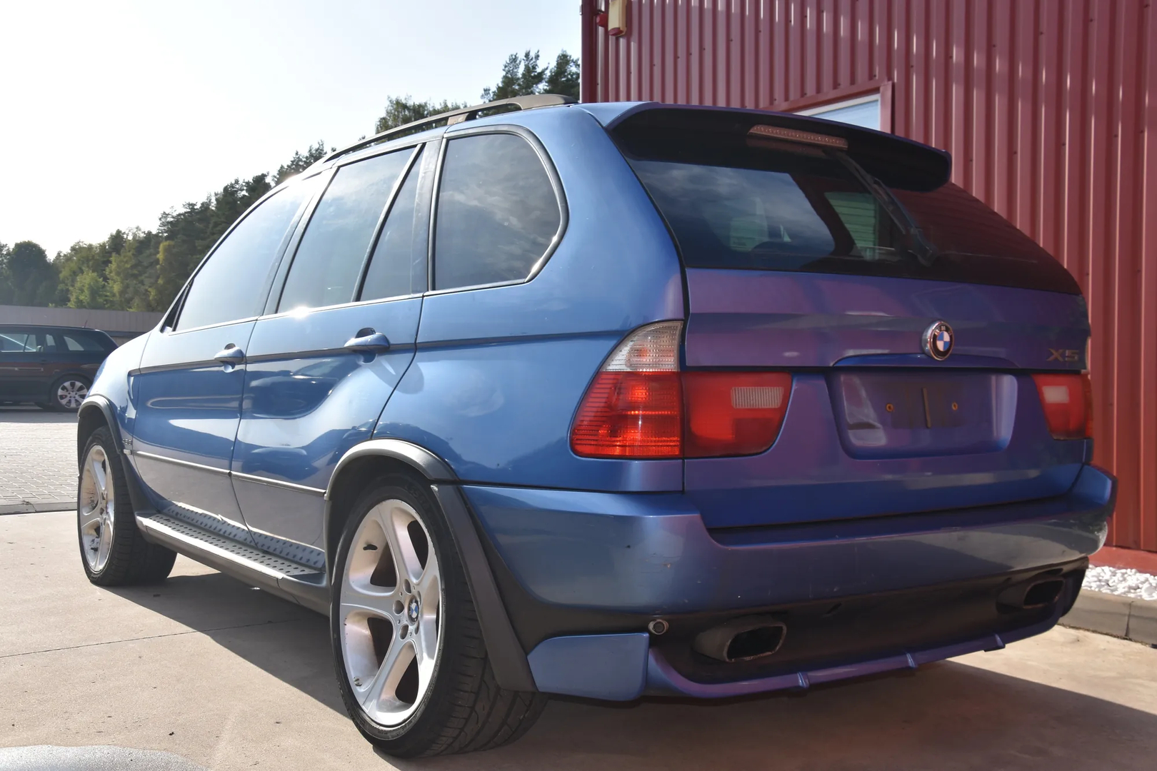 BMW X5 (E53) 4.6 is 2002 – 8