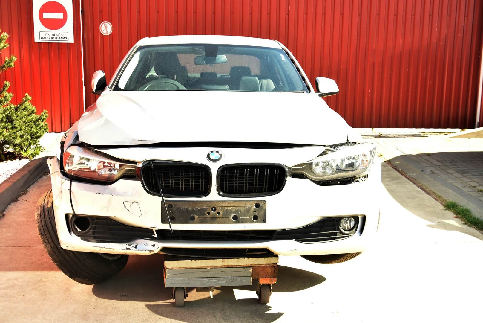 BMW 3 (F30, F80) 320 d Efficient Dynamics 2014 – 4