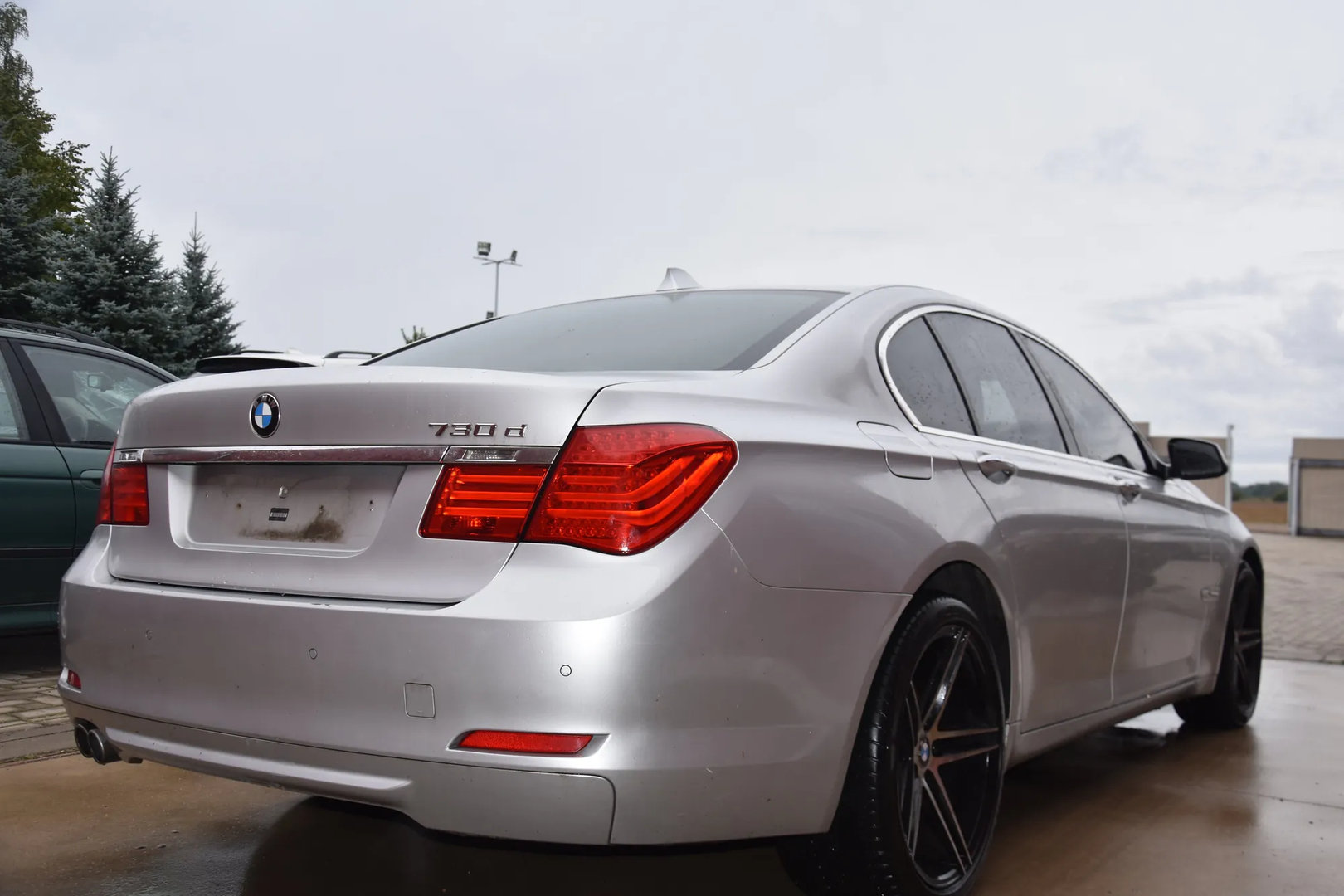 BMW 7 (F01, F02) 730 d 2011 – 5