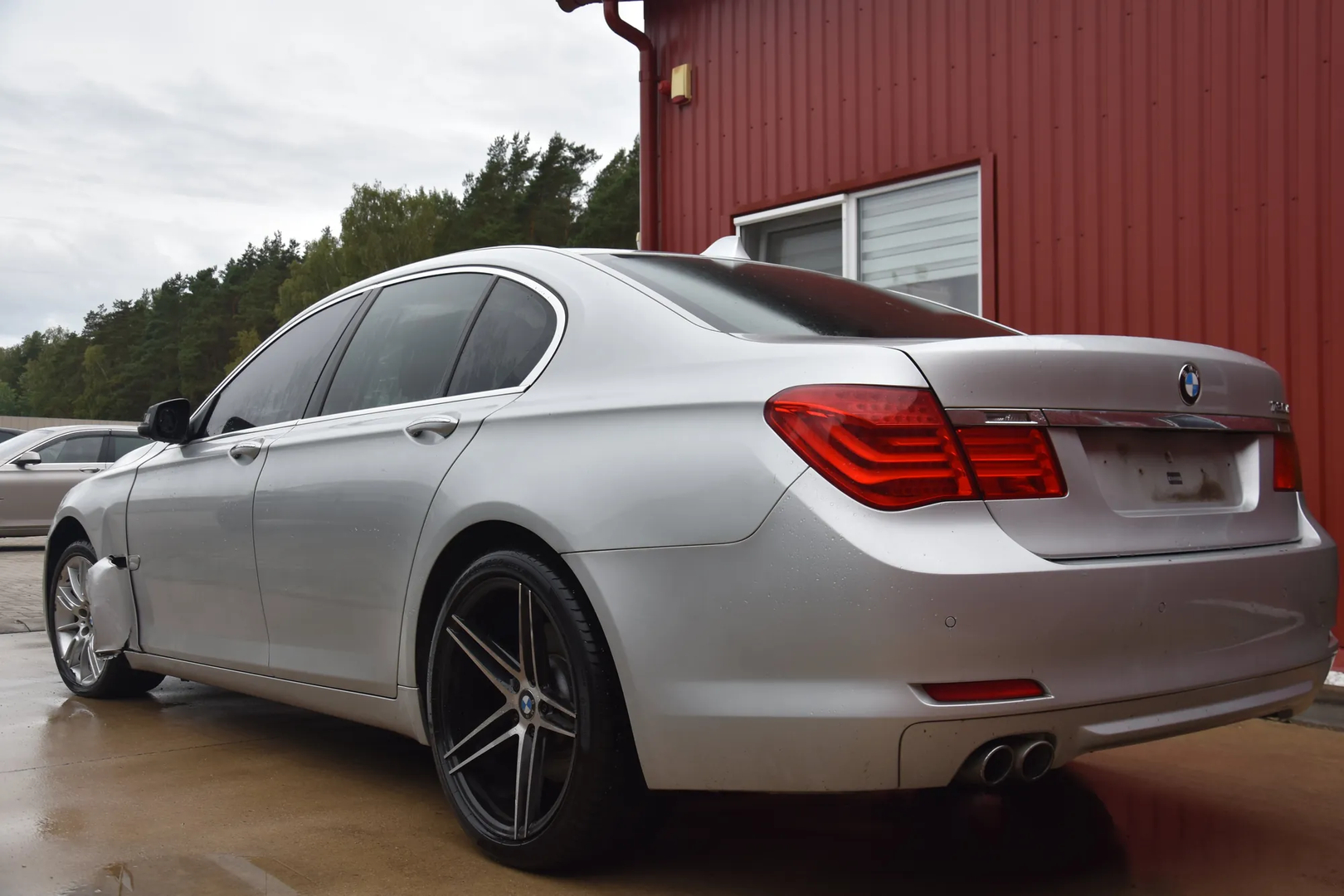 BMW 7 (F01, F02) 730 d 2011 – 3