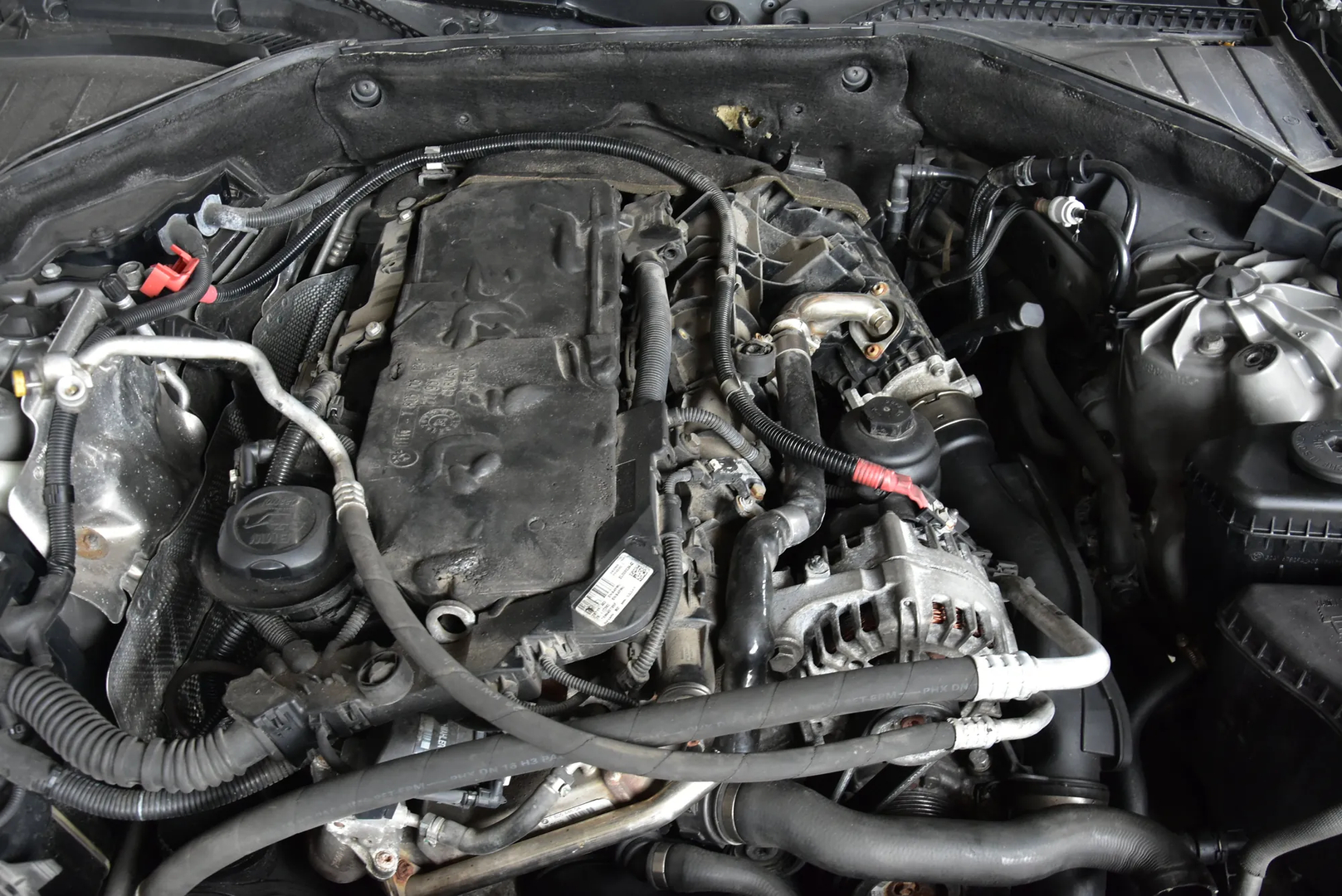 BMW 7 (F01, F02) 730 d 2009 – 6