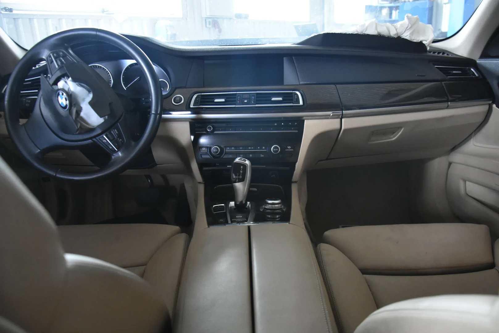 BMW 7 (F01, F02) 730 d 2009 – 10