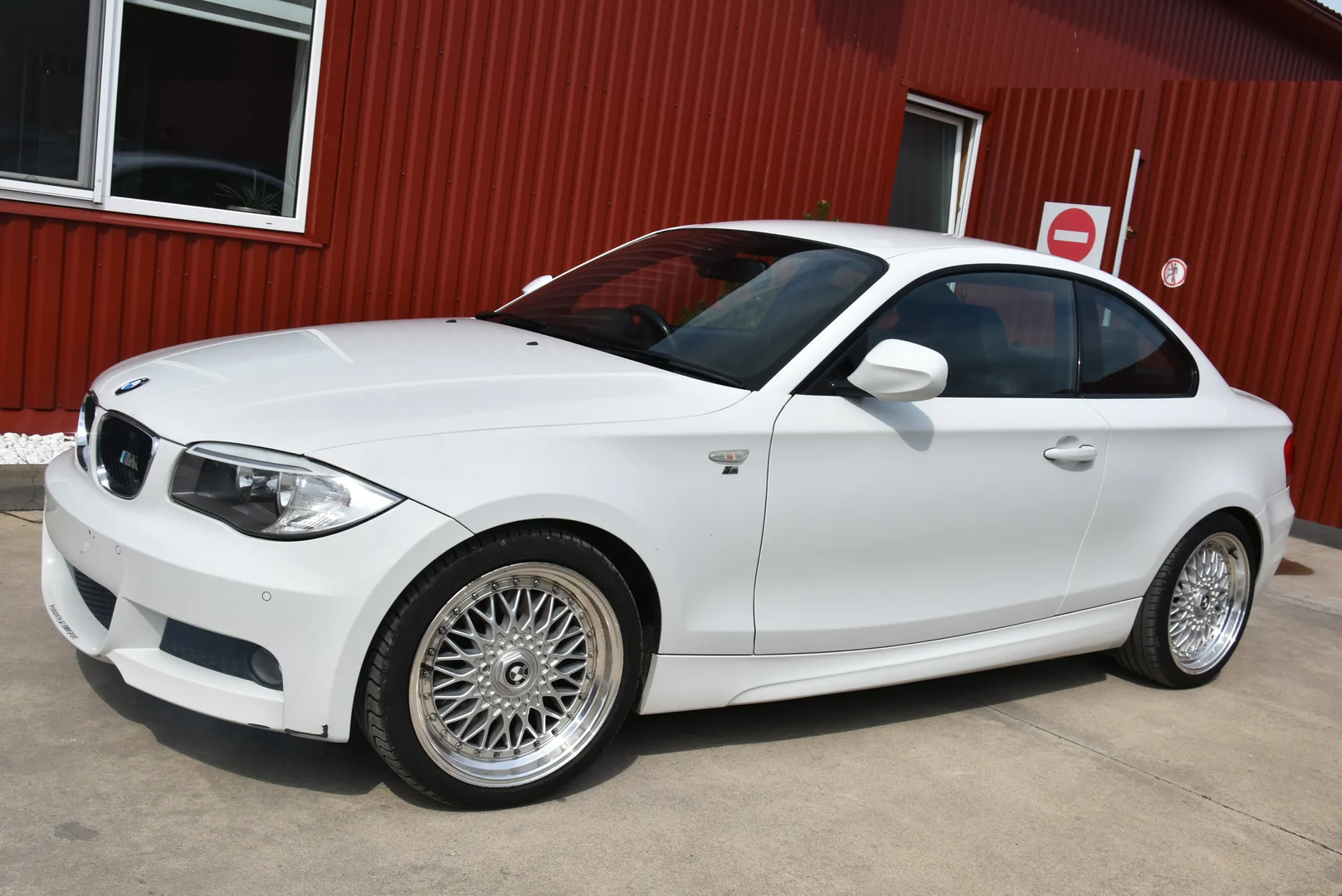 BMW 1 Coupe (E82) 123 d 2011 – 5
