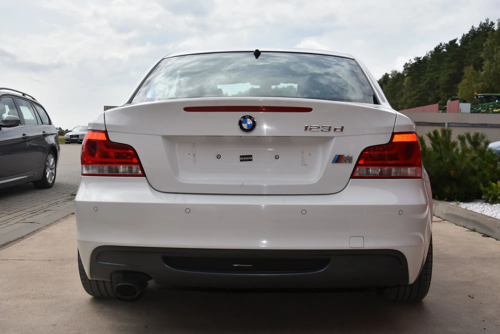 BMW 1 Coupe (E82) 123 d 2011 – 6